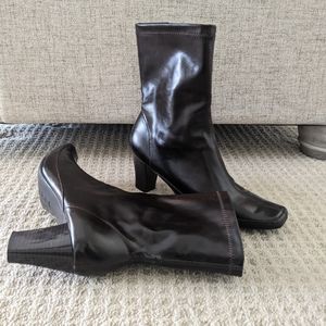 Women's A2 Dark Brown Boots